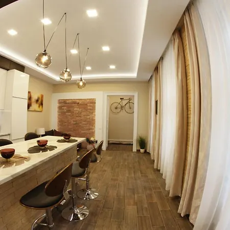 Luxus Design Elisabeth In The Center