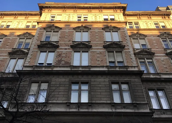 Luxus Design Elisabeth In The Center Apartment Budapest